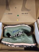 Sport Shoes pallets - Image 17