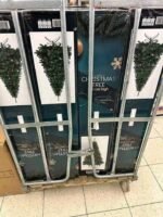 Christmas Tree Pallets - Image 4