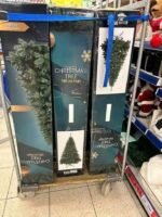 Christmas Tree Pallets - Image 5