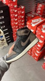 Authentic Jordan & Nike shoes - Image 19