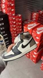 Authentic Jordan & Nike shoes - Image 22