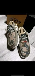 Hey Dude Shoes pallets - Image 19