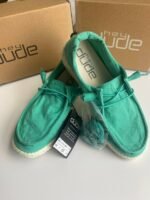 Hey Dude Shoes pallets - Image 18