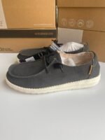 Hey Dude Shoes pallets - Image 23