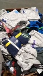 Men and Women Clothes - Image 3