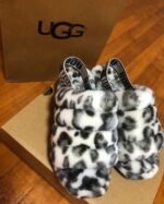 Ugg shoes pallets - Image 3