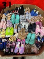 Target Kids Shoes (250 Pairs) - Image 10