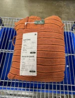 Assorted Bedding: 92 percent Off Original Retail - Image 3