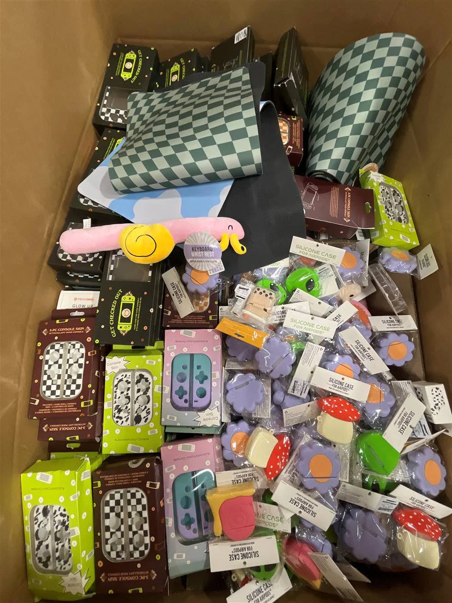 G51670-2_6c140354-a2b4-4218-a3ba-4c1f34f619e5.webp Assorted Tech Accessories - Image 1