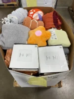 Assorted Bedding: 92 percent Off Original Retail