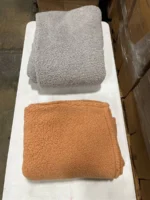 Assorted Bedding: 92 percent Off Original Retail - Image 6