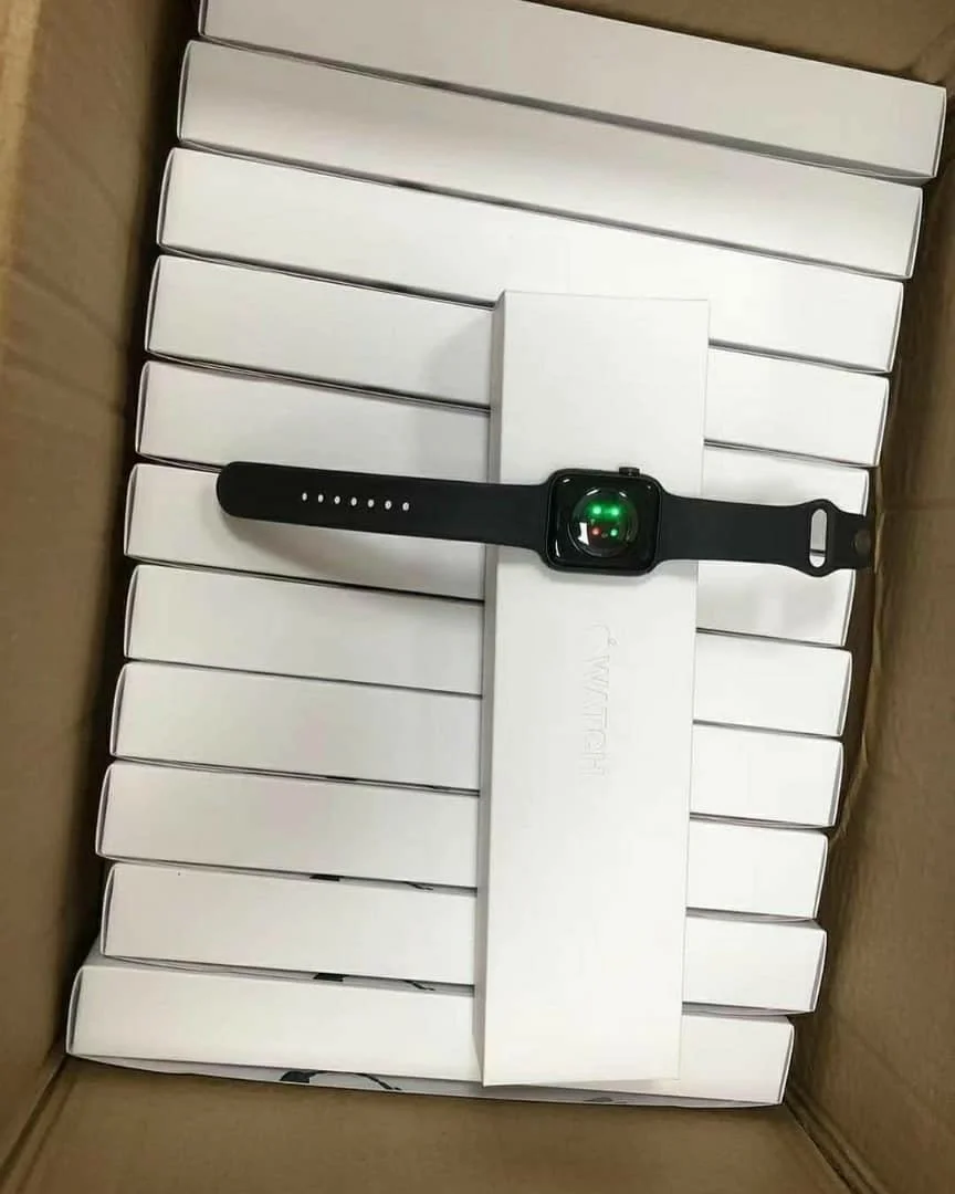 awp3.webp APPLE WATCH PALLETS - Image 1
