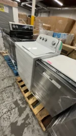 Large Appliances Manifested at 36% Scratch & Dent - Image 17