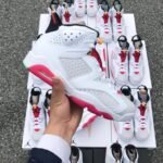 Jordan sneakers pallet 600 pieces