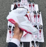 Jordan sneakers pallet 600 pieces