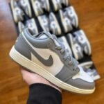 Branded Shoe Truckload