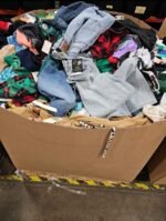 Half Wagon Street Clothing pallets for sale