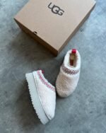 UGG Shoes Pallets: Wholesale Deals on Authentic UGG Footwear - Image 2
