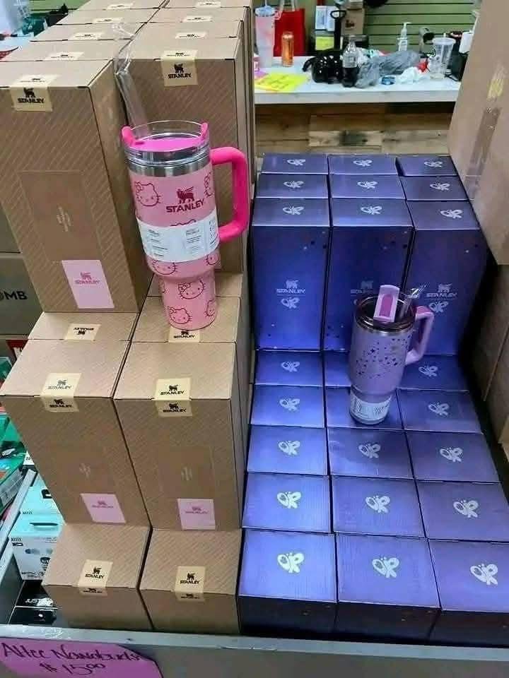 Starbucks Cup Pallet Starbucks Cup Pallet